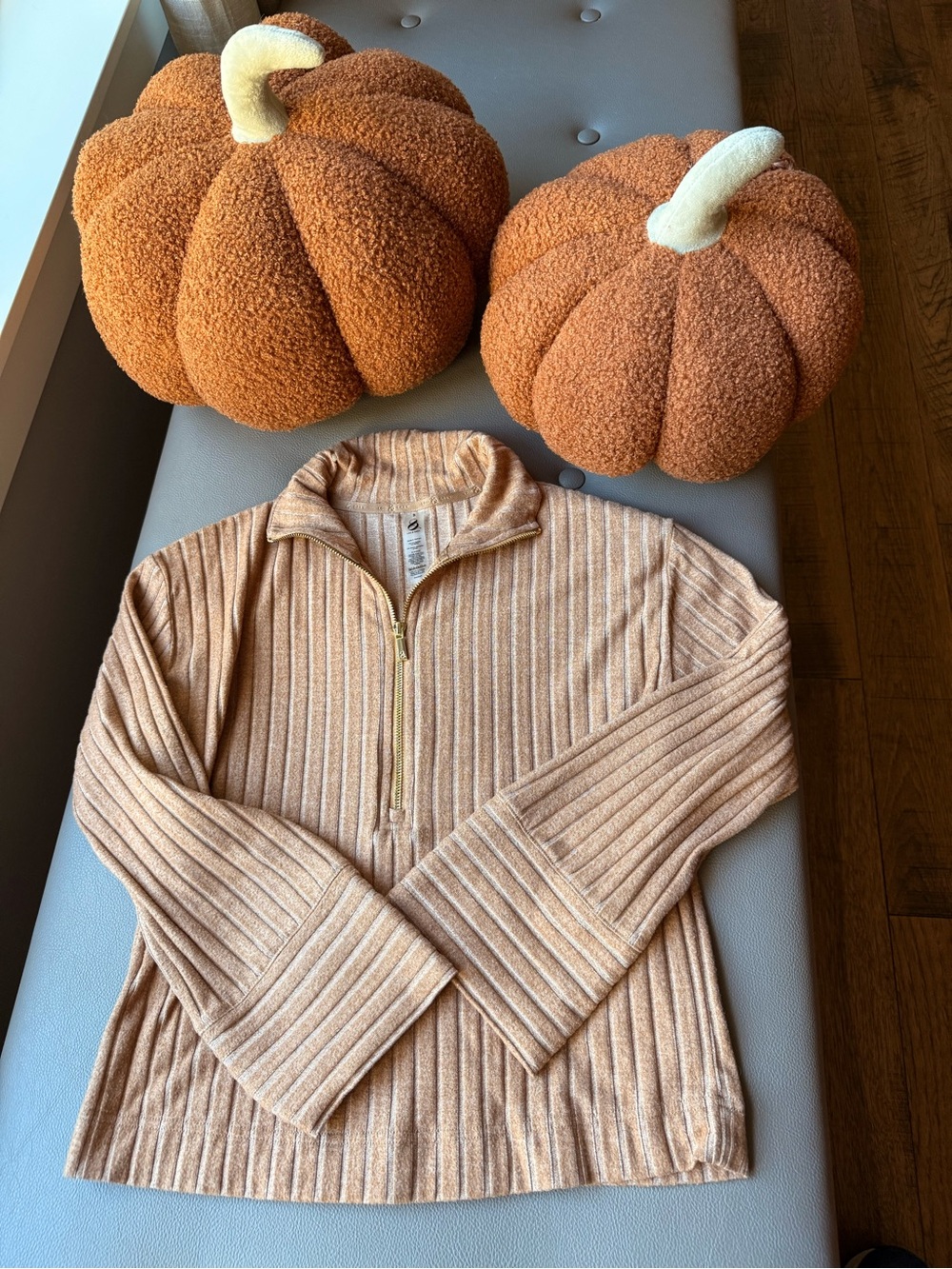 Lou&Gray Ribbed  Half-Zip Sweater - Camel - Picture 3 of 5